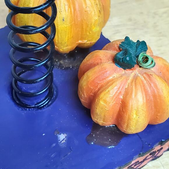 Halloween Ghost Swaying Spring Magnetic Figure Black Cat w Box 6.5" Avon 2002 - Picture 8 of 10